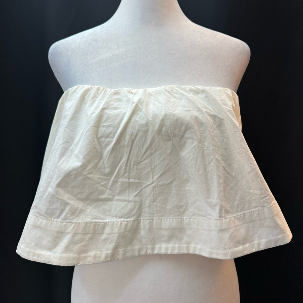 Wilfred Off-Shoulder Cream Flared Crop Top